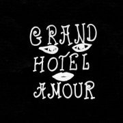 Noemie Brosset - Grand hotel amour (2024) Hi-Res